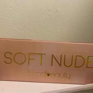 Trend Beauty Soft Nude Eyeshadow Palette